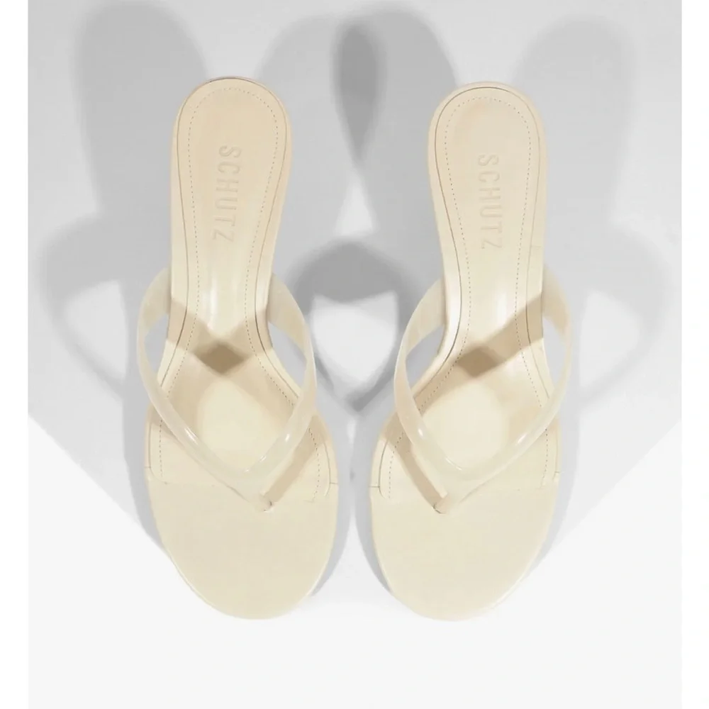 SCHUTZ Roslyn Wedge Jelly Sandal - Cream